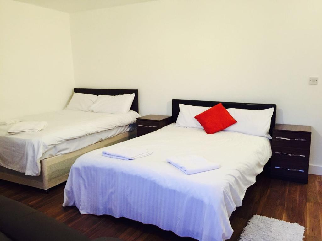 City House Ilford Luaran gambar