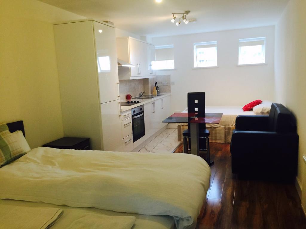 City House Ilford Luaran gambar