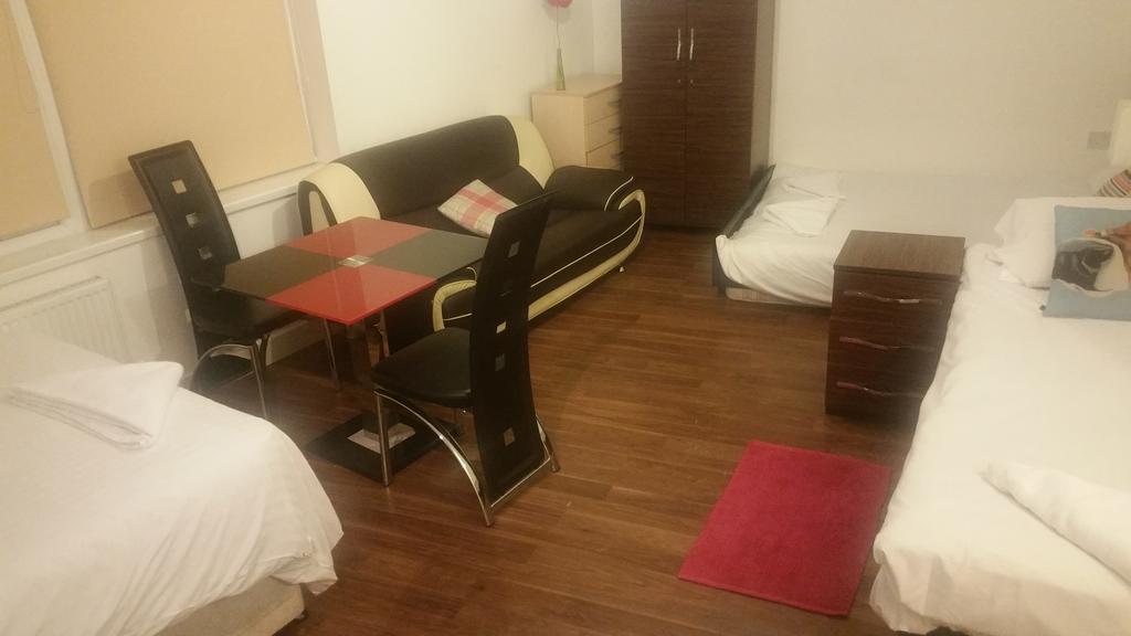 City House Ilford Luaran gambar
