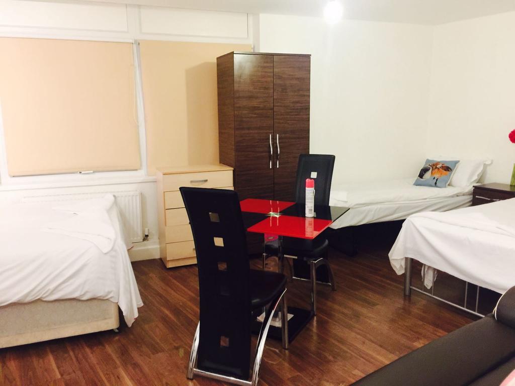 City House Ilford Luaran gambar