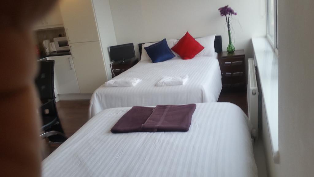 City House Ilford Luaran gambar