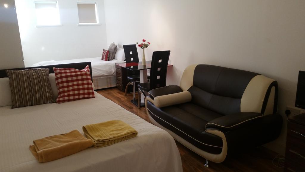 City House Ilford Luaran gambar