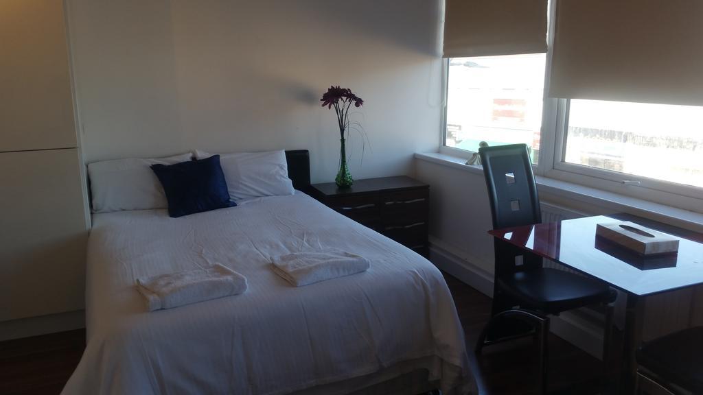 City House Ilford Luaran gambar