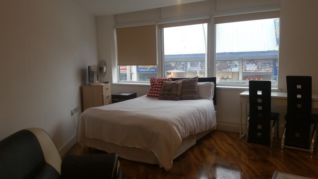 City House Ilford Luaran gambar