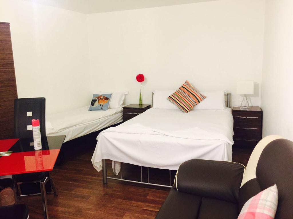 City House Ilford Luaran gambar