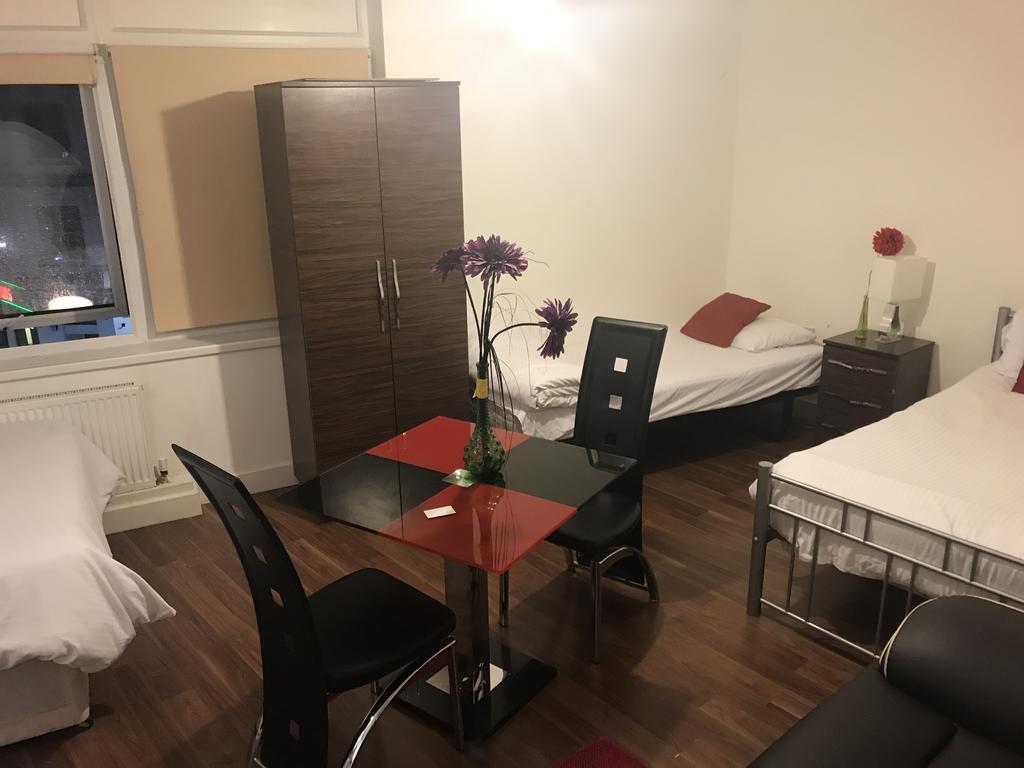 City House Ilford Luaran gambar