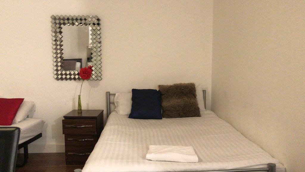 City House Ilford Luaran gambar